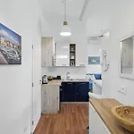 Sunset View Housboat With Sundeck,ac&heating Сasa de vacaciones Bratislava