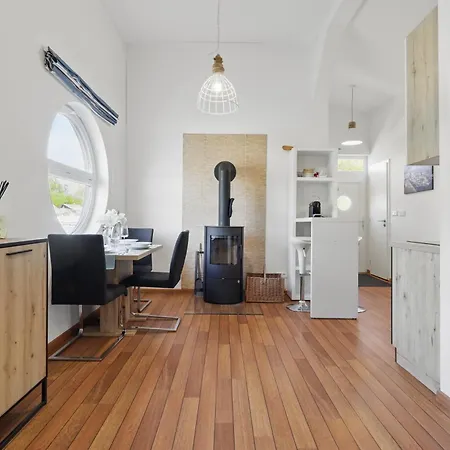 Sunset View Housboat With Sundeck,ac&heating Casa de Férias *