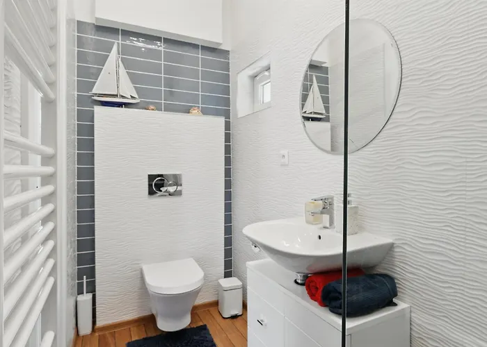 Sunset View Housboat With Sundeck,ac&heating Ferienhaus