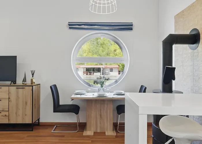 Sunset View Housboat With Sundeck,ac&heating Сasa de vacaciones *